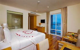 Rosaka Nha Trang Hotel